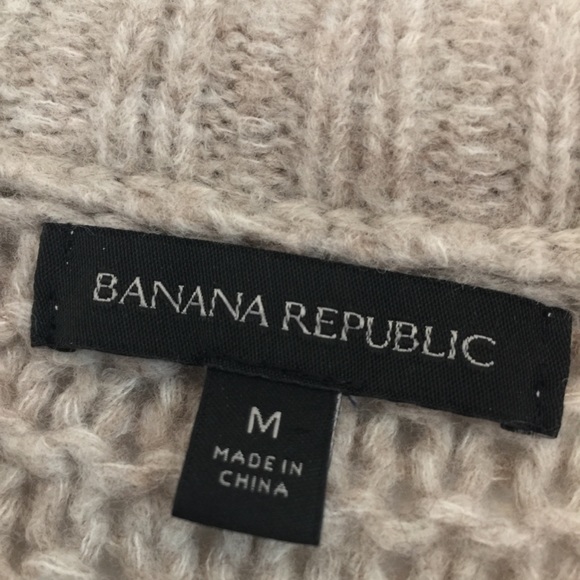 Banana Republic sweater women’s size M /S tan crew - Picture 2 of 5